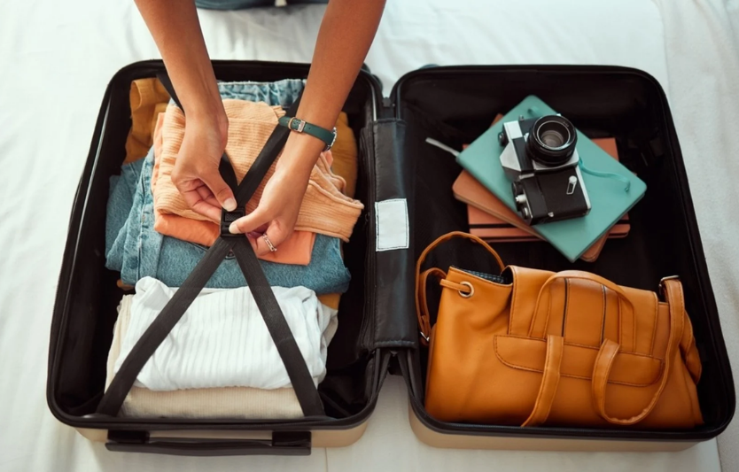 Які аксесуари потрібні для подорожі